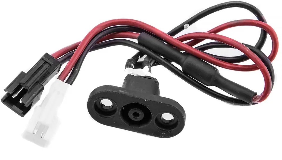 sxt-light-ladebuchse-sxt-max-2x2-polig-17cm image 1
