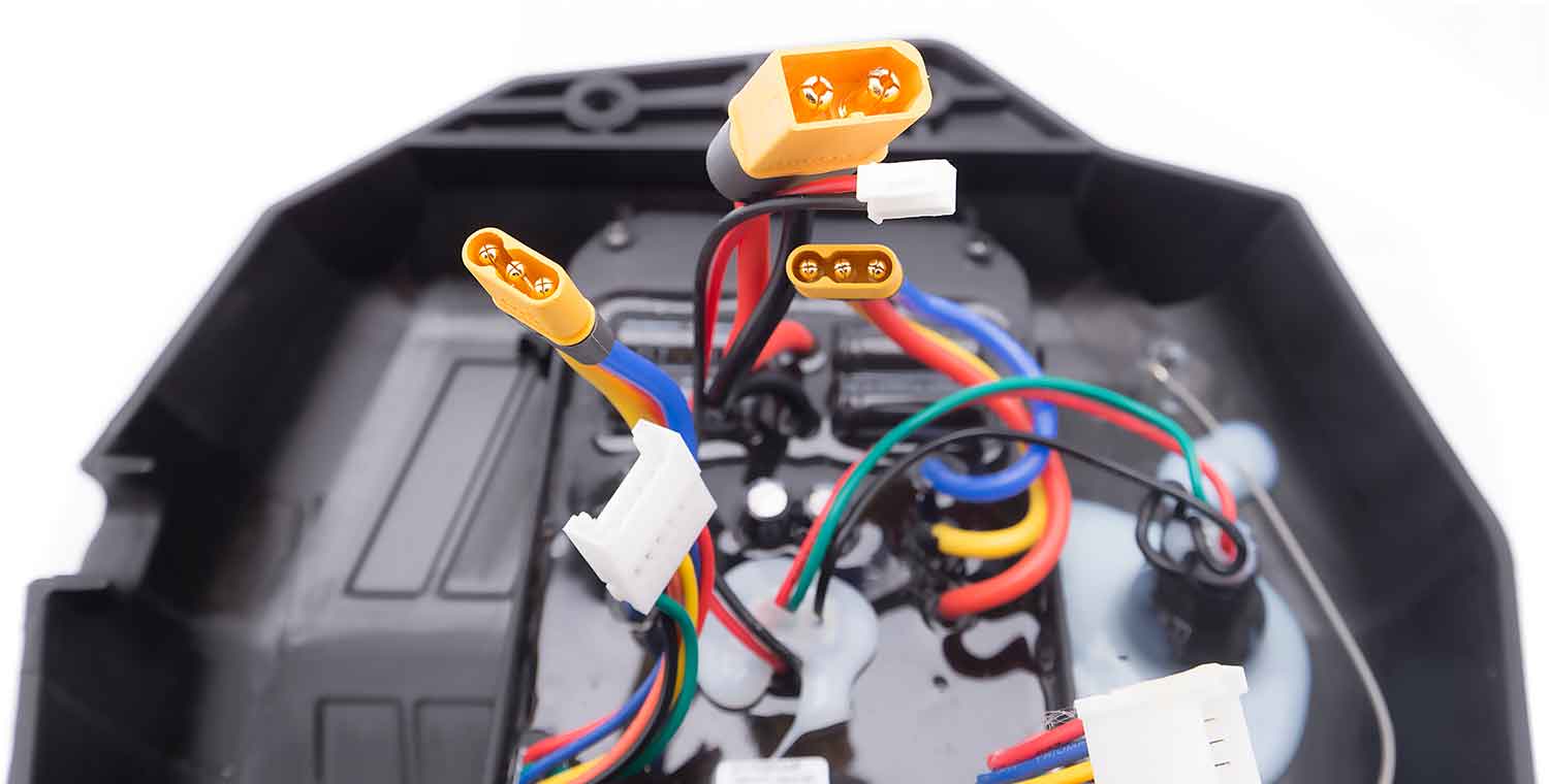 sxt-monster-steuerger-t-43-2v-2400w-board-x2-bluetooth image 3