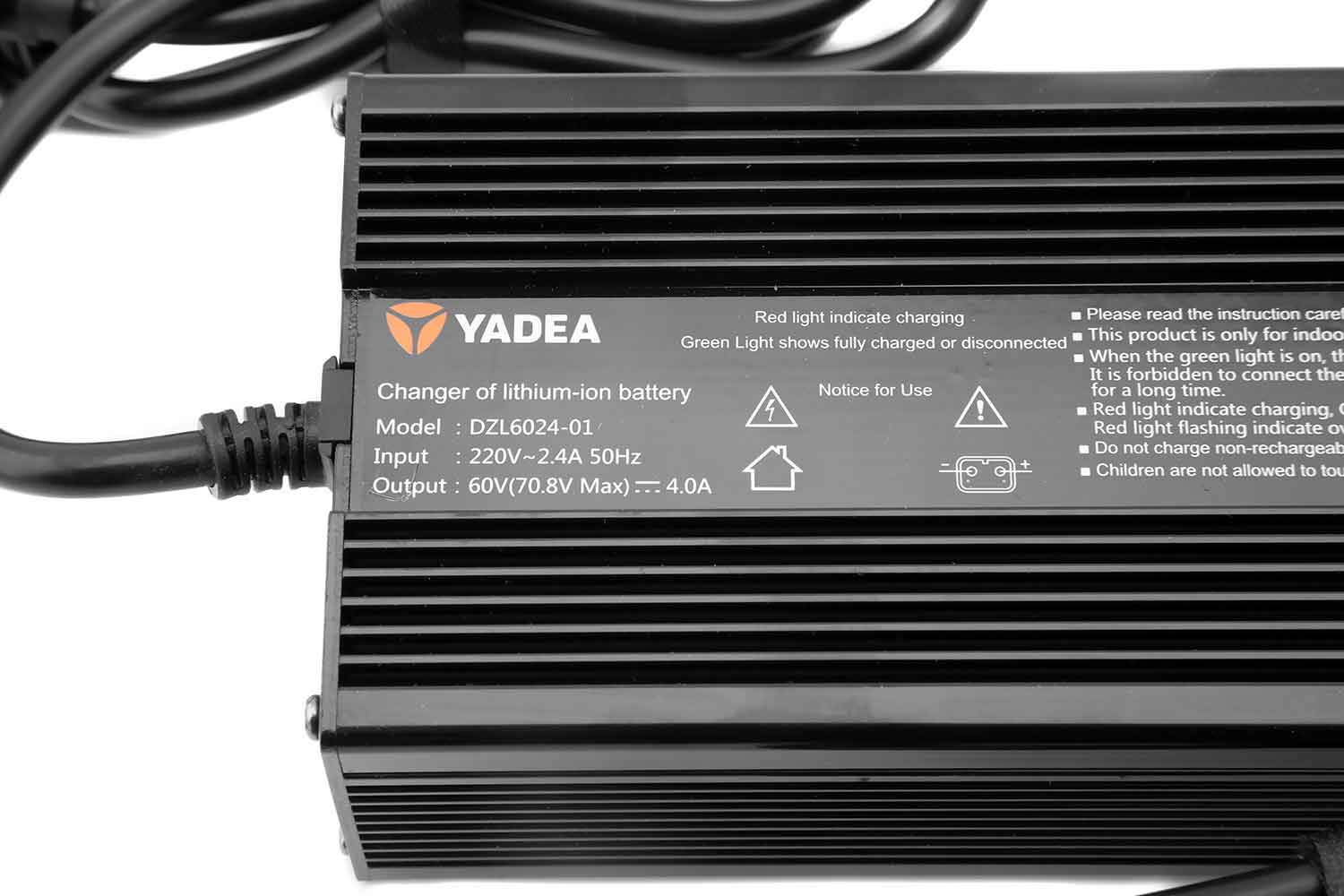 sxt-monster-ladeger-t-70-5v-4-0a-lithium image 2