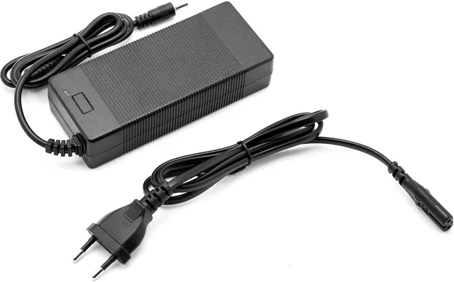 sxt-light-lithium-ladeger-t-24v-2a-mit-led-anzeige image 1