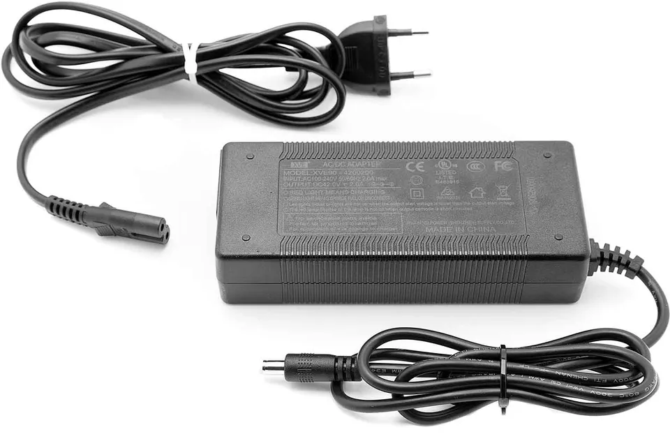 sxt-light-lithium-ladeger-t-36v-2-0a-mit-abschaltung image 1